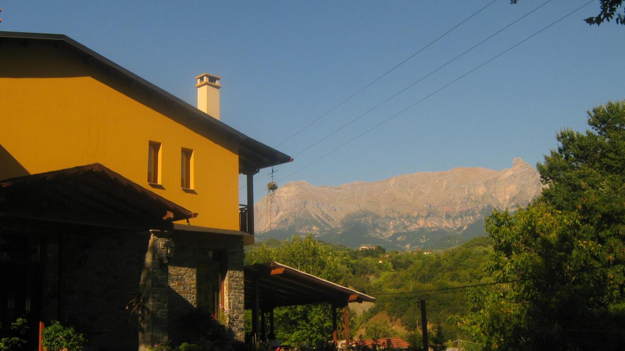 Hotel Teloneio Plaka  Buitenkant foto